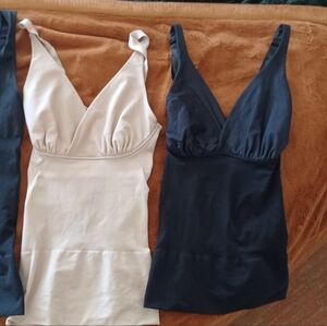 Lot of 2 Belly Bandit Mother Tucker compression nursing tanks